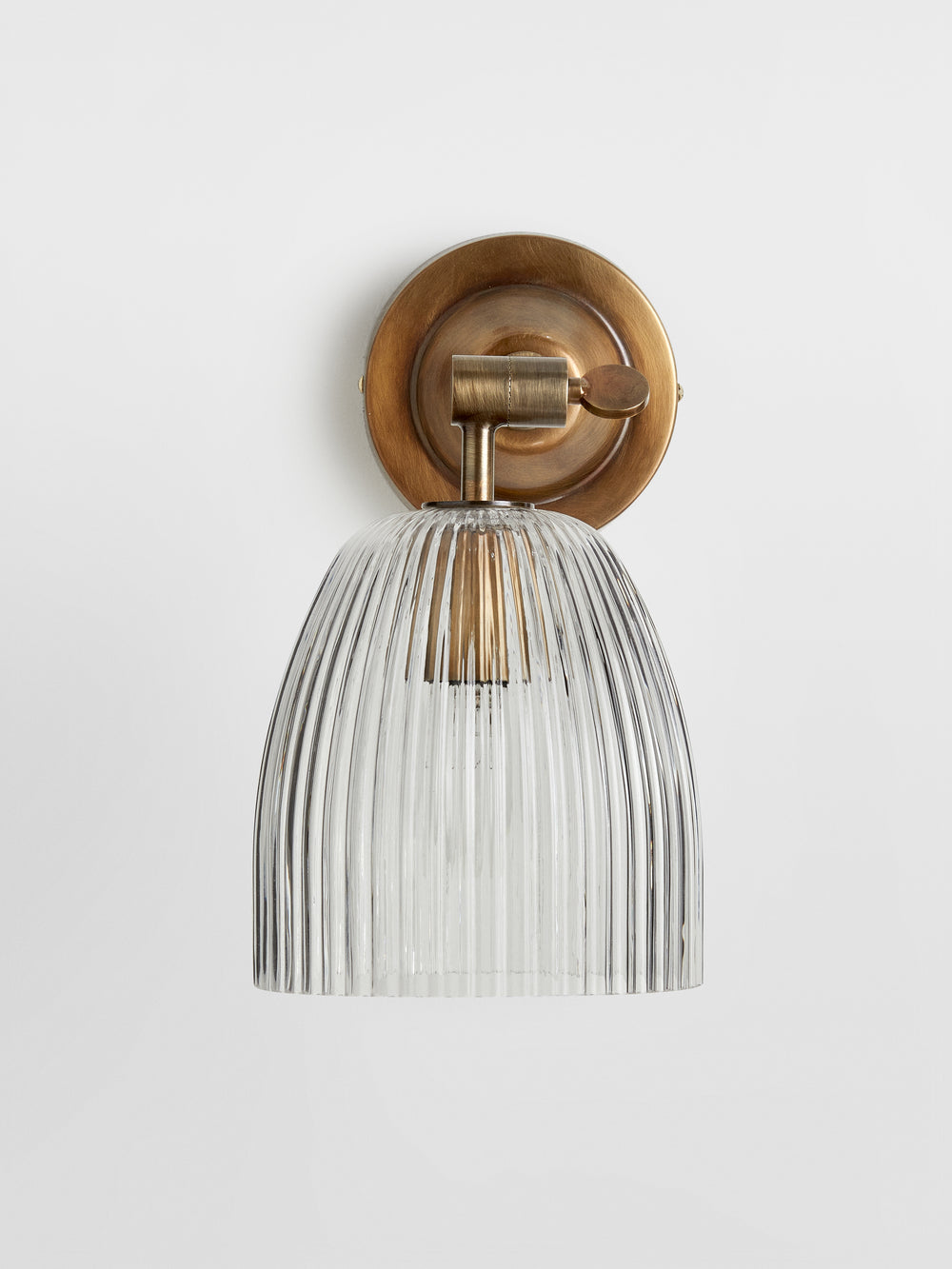 Benny small ribbed glass wall sconce front view