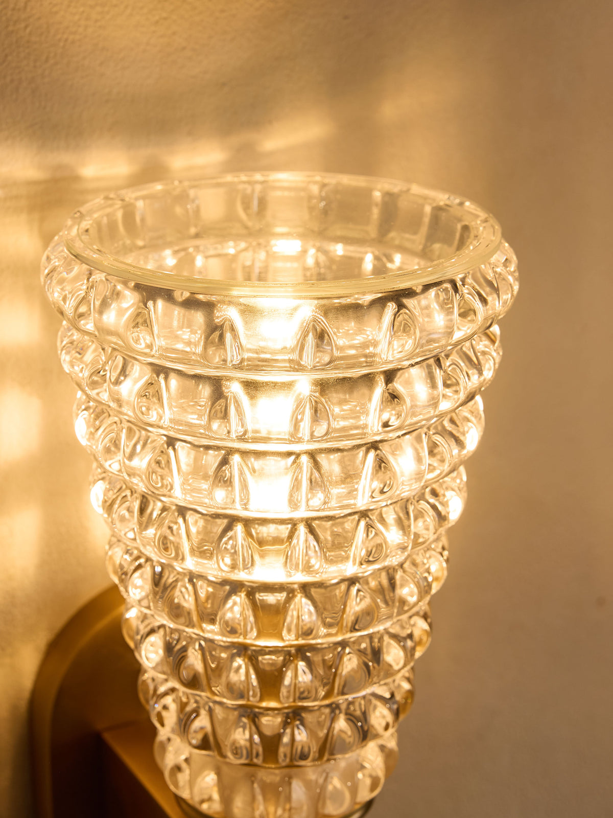 Valencia wall sconce antique brass finish detail